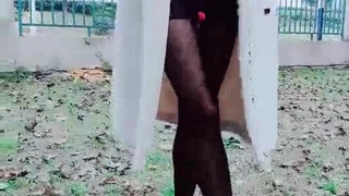 自拍无码精品在线观看-深谷で田植えをする稲作農家の巨乳嫁 観月しおり的的!